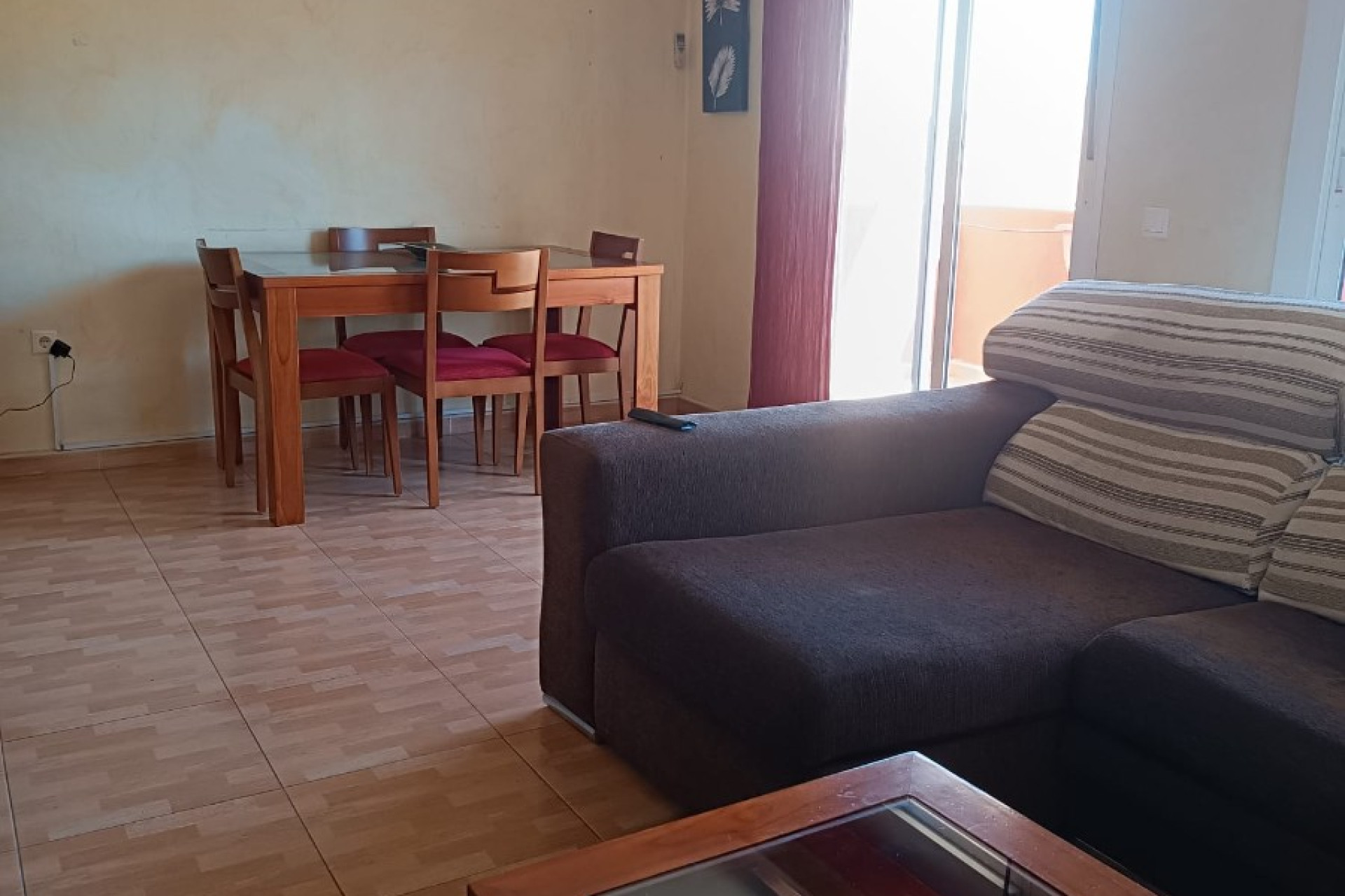 Odsprzedaż - Mieszkanie w bloku - Montesinos - Los Montesinos