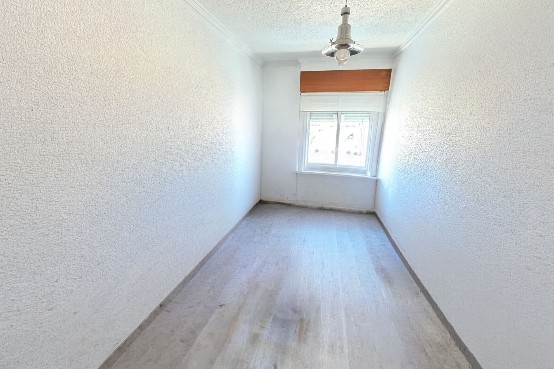 Odsprzedaż - Mieszkanie w bloku - Montesinos - Los Montesinos