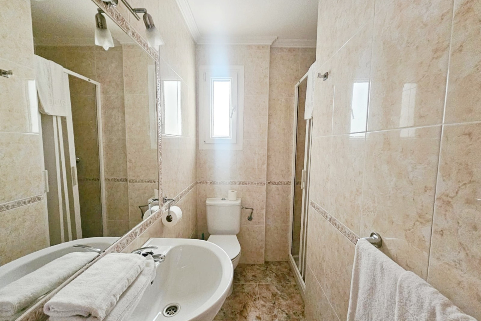 Odsprzedaż - Mieszkanie w bloku - Orihuela Costa - Agua Marina