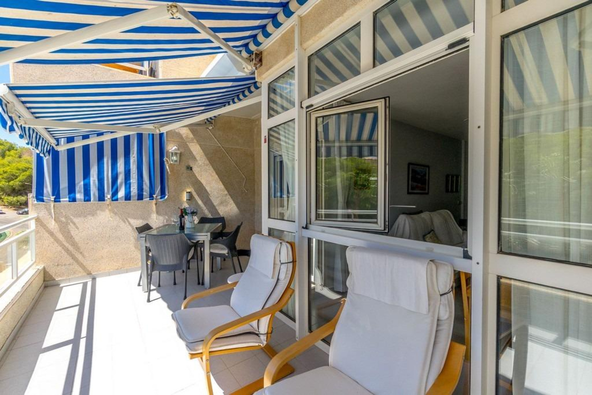 Odsprzedaż - Mieszkanie w bloku - Orihuela Costa - Altos de Campoamor