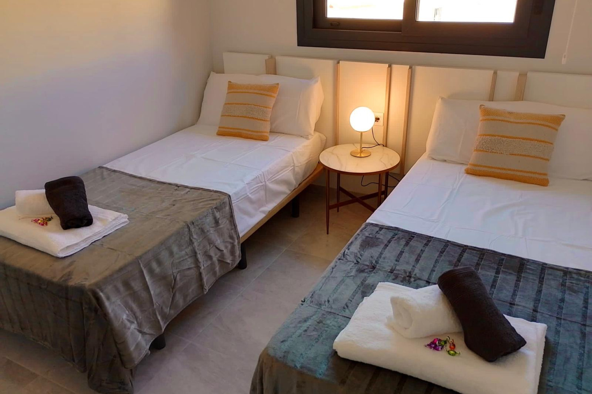 Odsprzedaż - Mieszkanie w bloku - Orihuela - Costa Blanca Sur