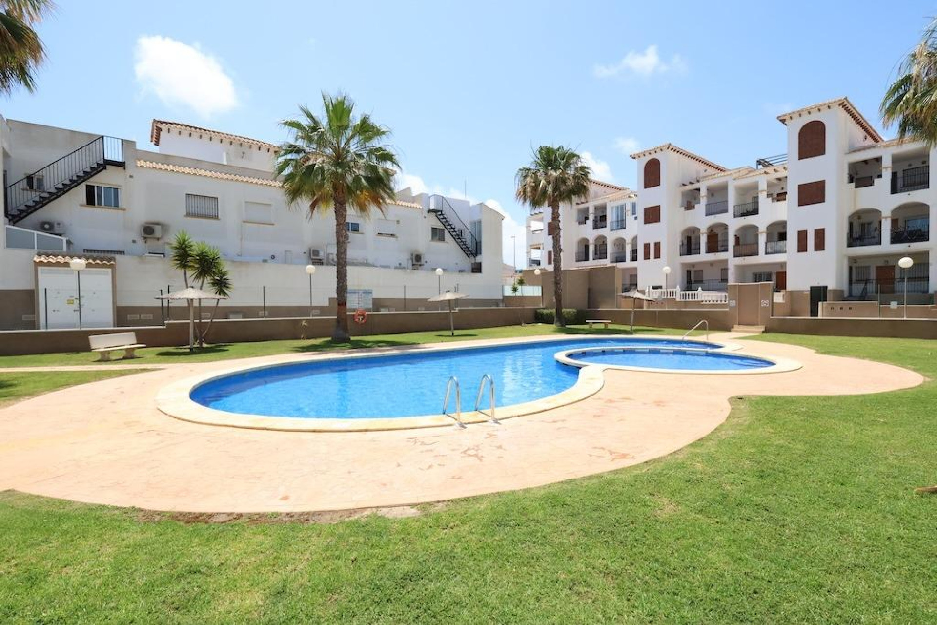 Odsprzedaż - Mieszkanie w bloku - Orihuela Costa - La Ciñuelica
