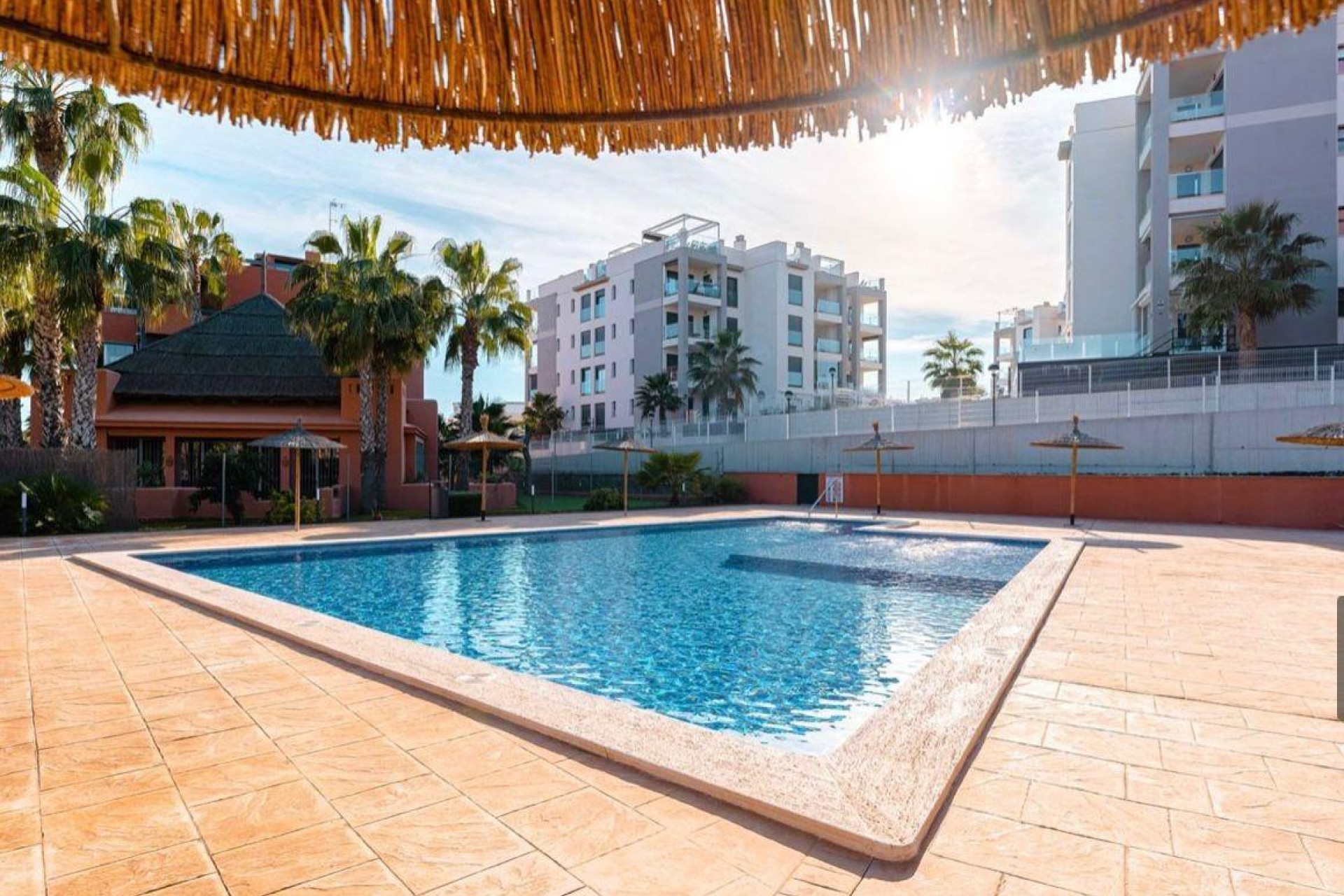 Odsprzedaż - Mieszkanie w bloku - Orihuela Costa - Las Filipinas