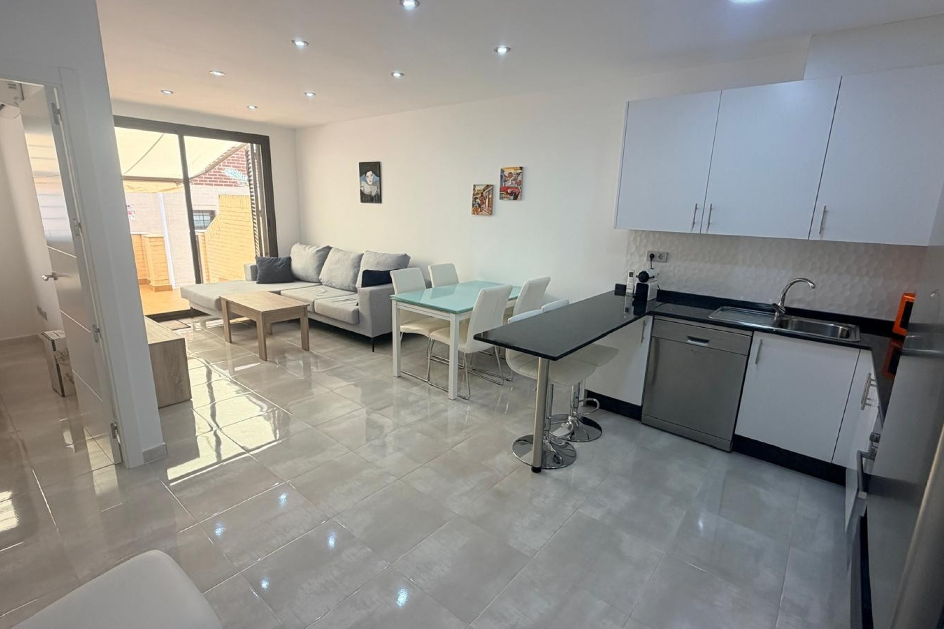Odsprzedaż - Mieszkanie w bloku - Orihuela Costa - Lomas de Cabo Roig