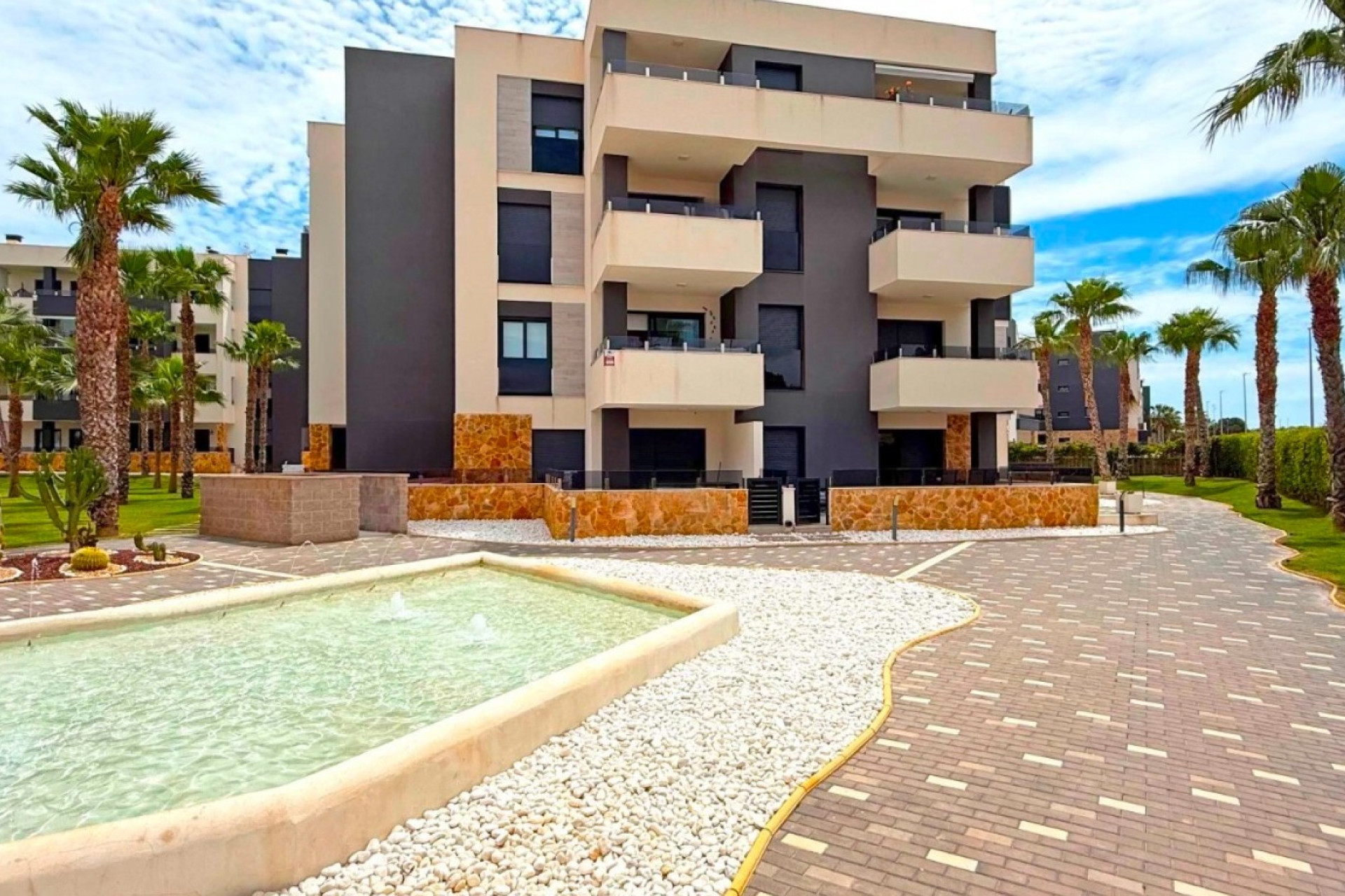Odsprzedaż - Mieszkanie w bloku - Orihuela Costa - Los Altos