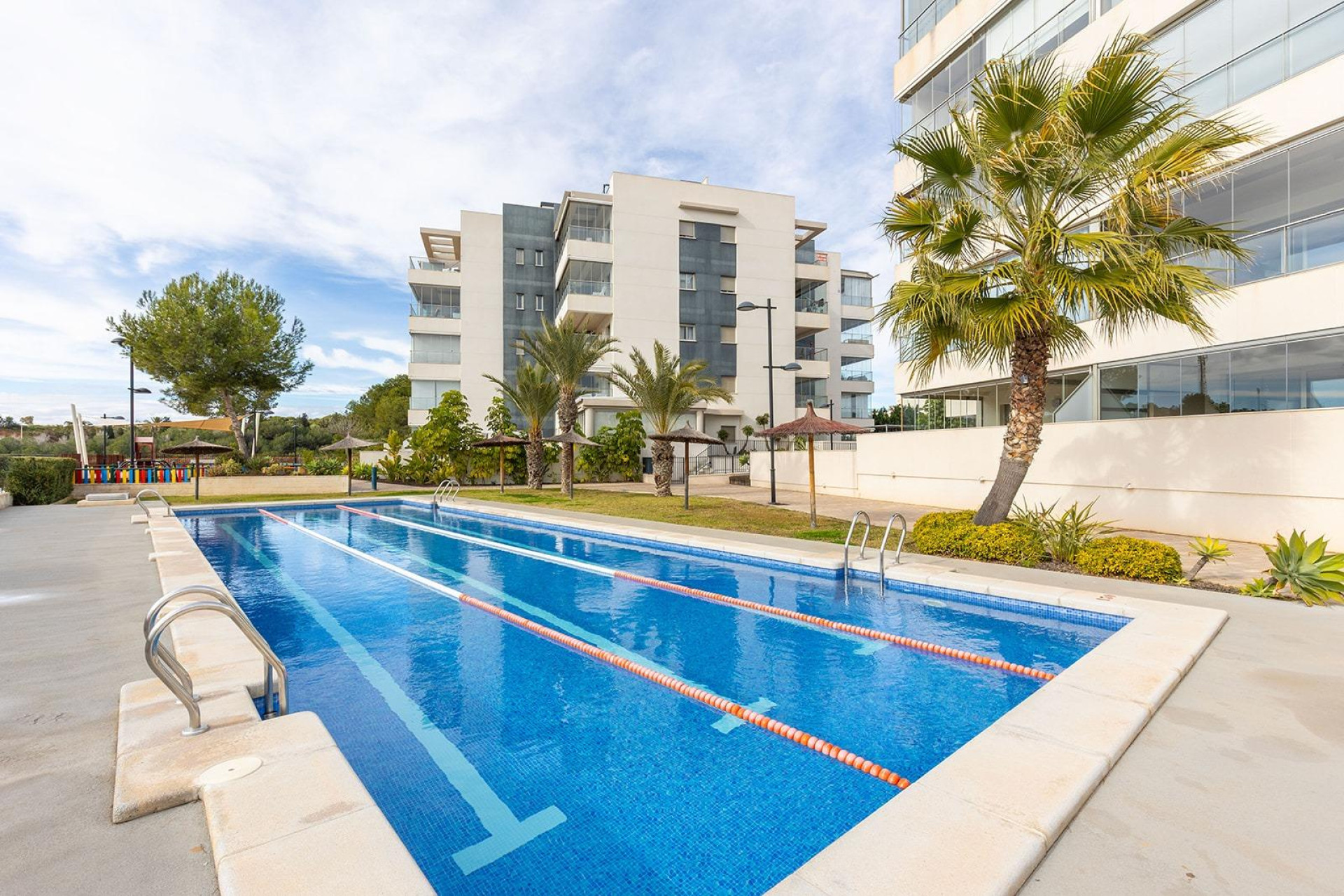 Odsprzedaż - Mieszkanie w bloku - Orihuela Costa - Los Dolses