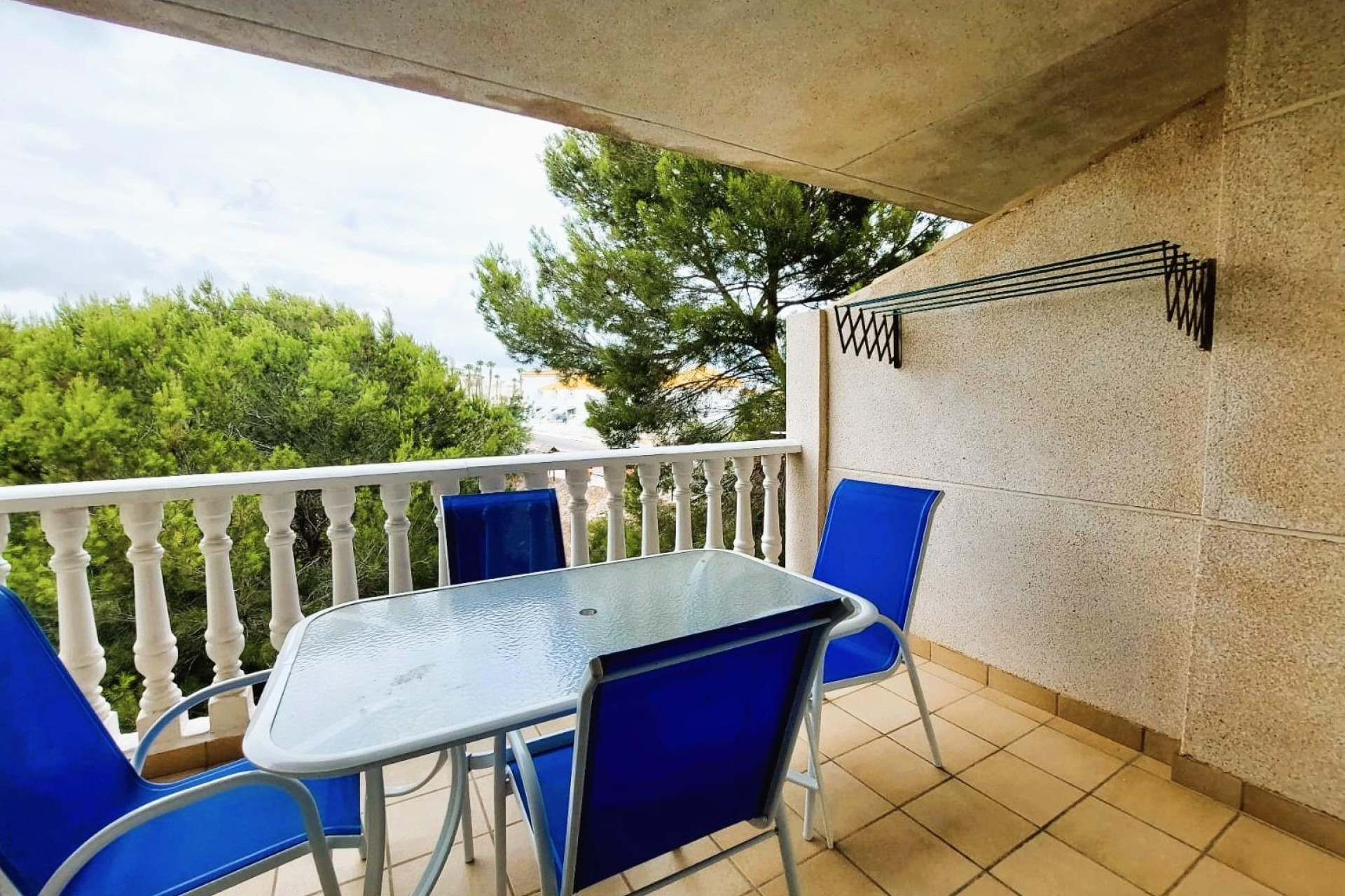 Odsprzedaż - Mieszkanie w bloku - Orihuela Costa - Playa Flamenca