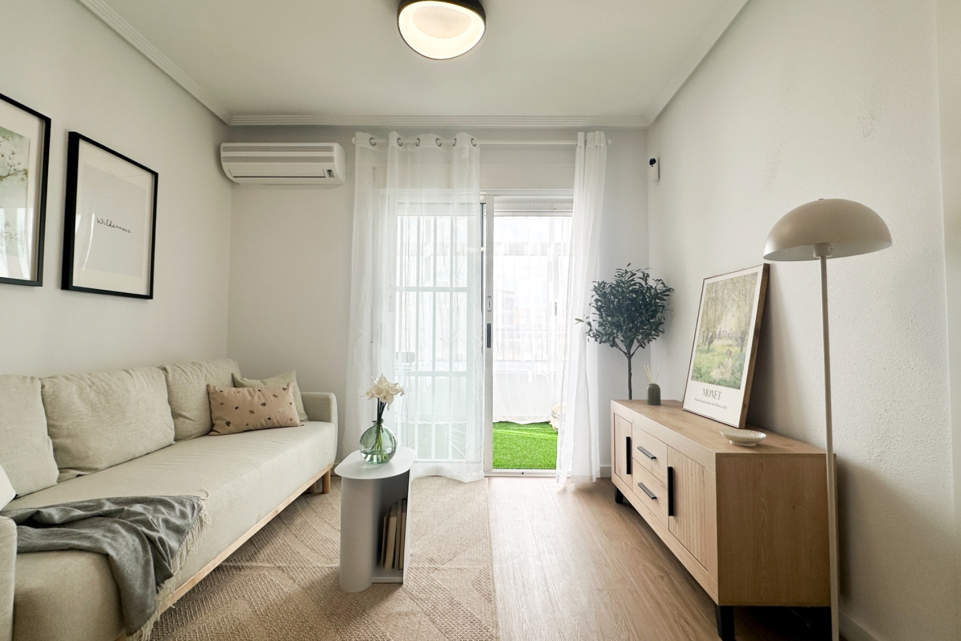 Odsprzedaż - Mieszkanie w bloku - Orihuela Costa - Playa Flamenca