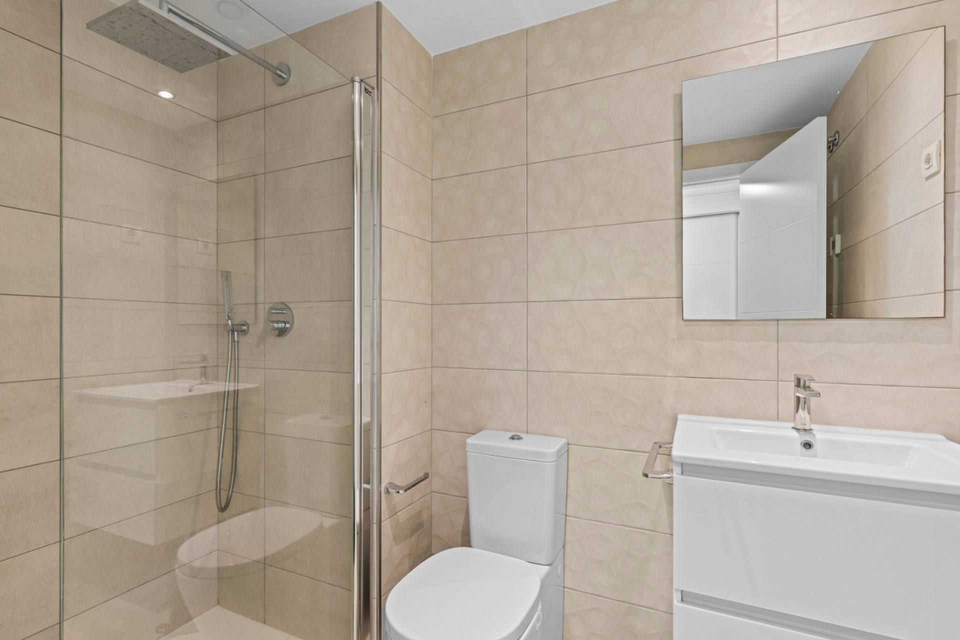 Odsprzedaż - Mieszkanie w bloku - Orihuela Costa - Punta Prima