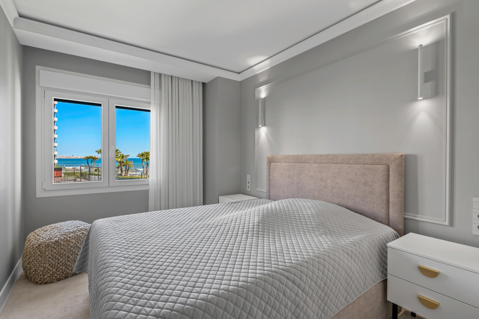 Odsprzedaż - Mieszkanie w bloku - Orihuela Costa - Punta Prima