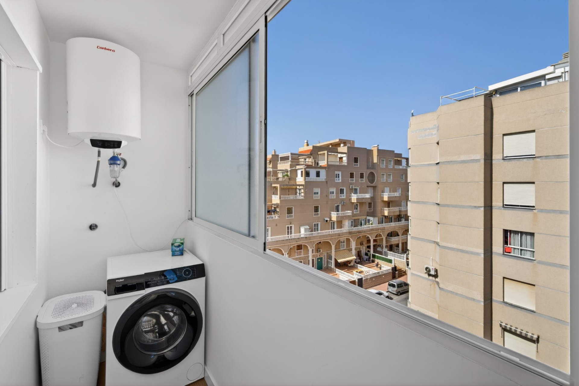 Odsprzedaż - Mieszkanie w bloku - Orihuela Costa - Punta Prima