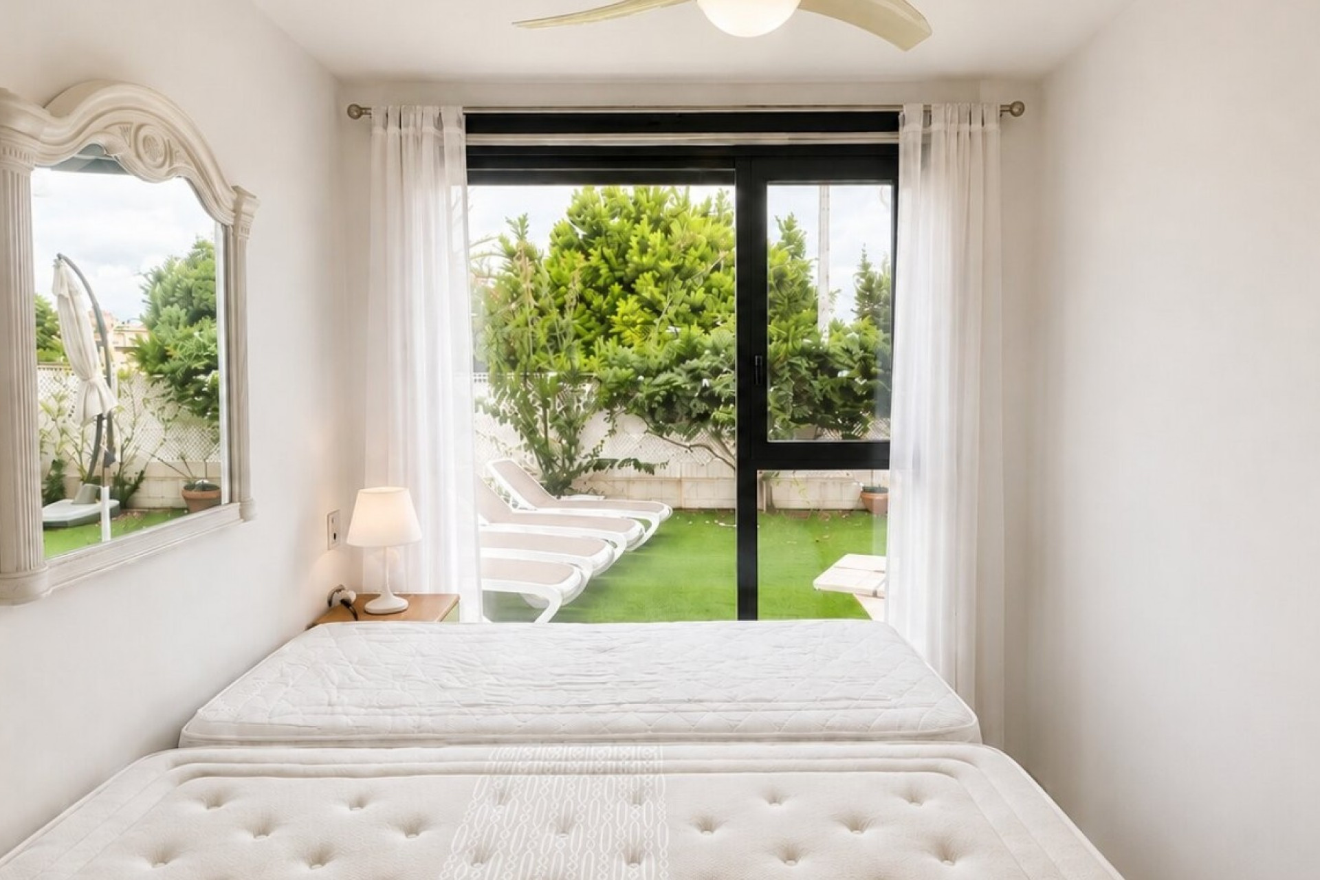 Odsprzedaż - Mieszkanie w bloku - Orihuela Costa - Punta Prima