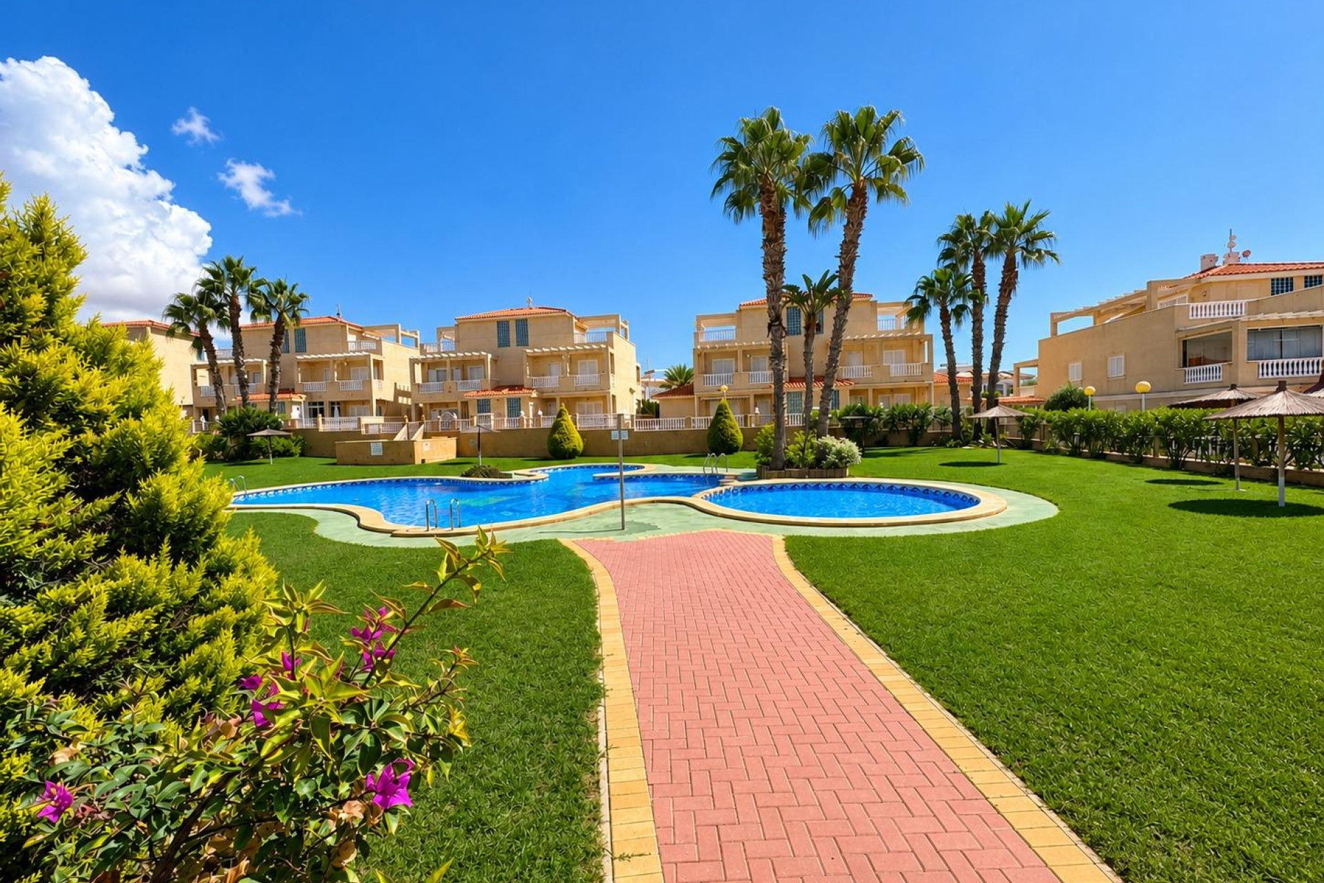Odsprzedaż - Mieszkanie w bloku - Orihuela Costa - Punta Prima