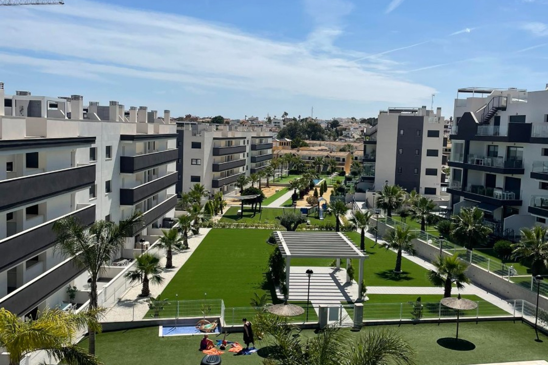 Odsprzedaż - Mieszkanie w bloku - Orihuela Costa - Villamartín