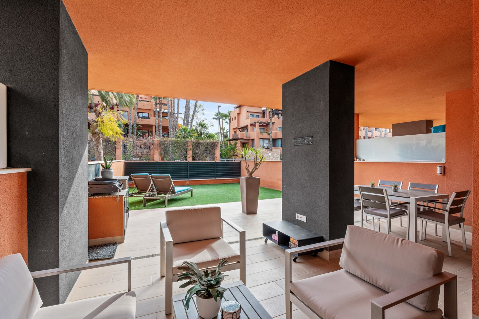 Odsprzedaż - Mieszkanie w bloku - Orihuela Costa - Villamartín