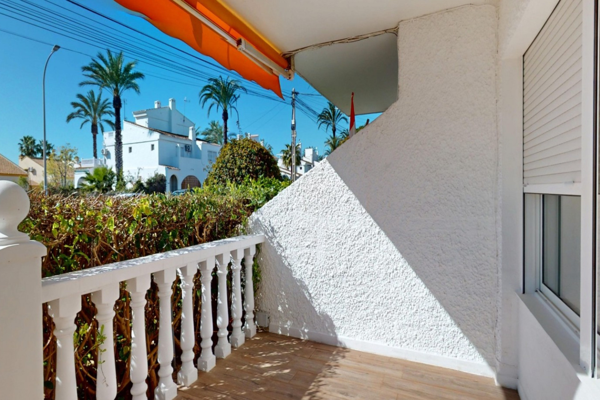 Odsprzedaż - Mieszkanie w bloku - Orihuela Costa - Villamartín