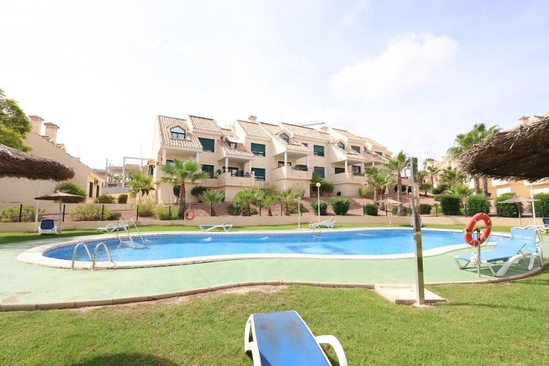 Odsprzedaż - Mieszkanie w bloku - Orihuela Costa - Villamartín