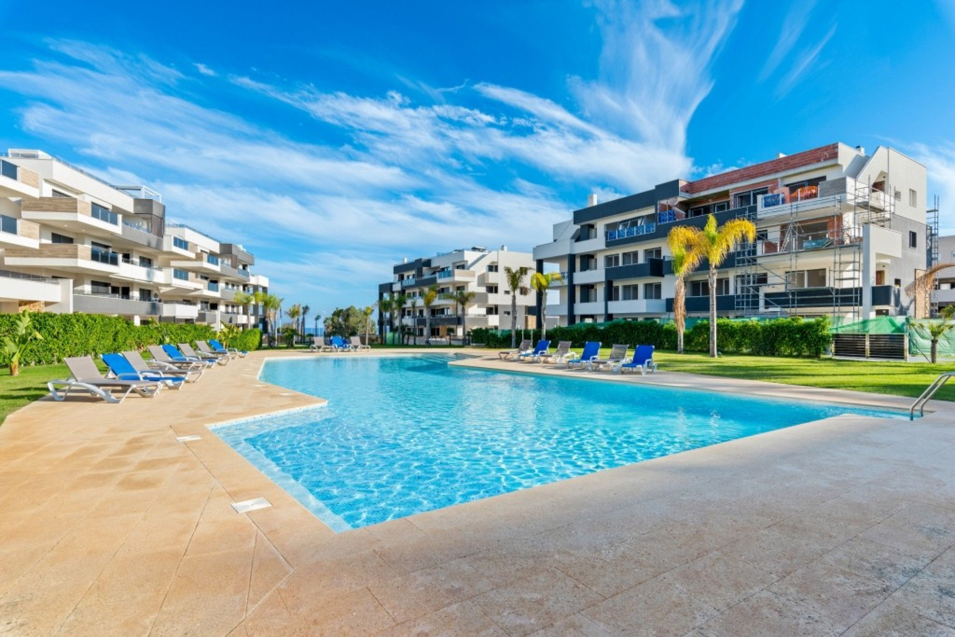 Odsprzedaż - Mieszkanie w bloku - Orihuela Costa