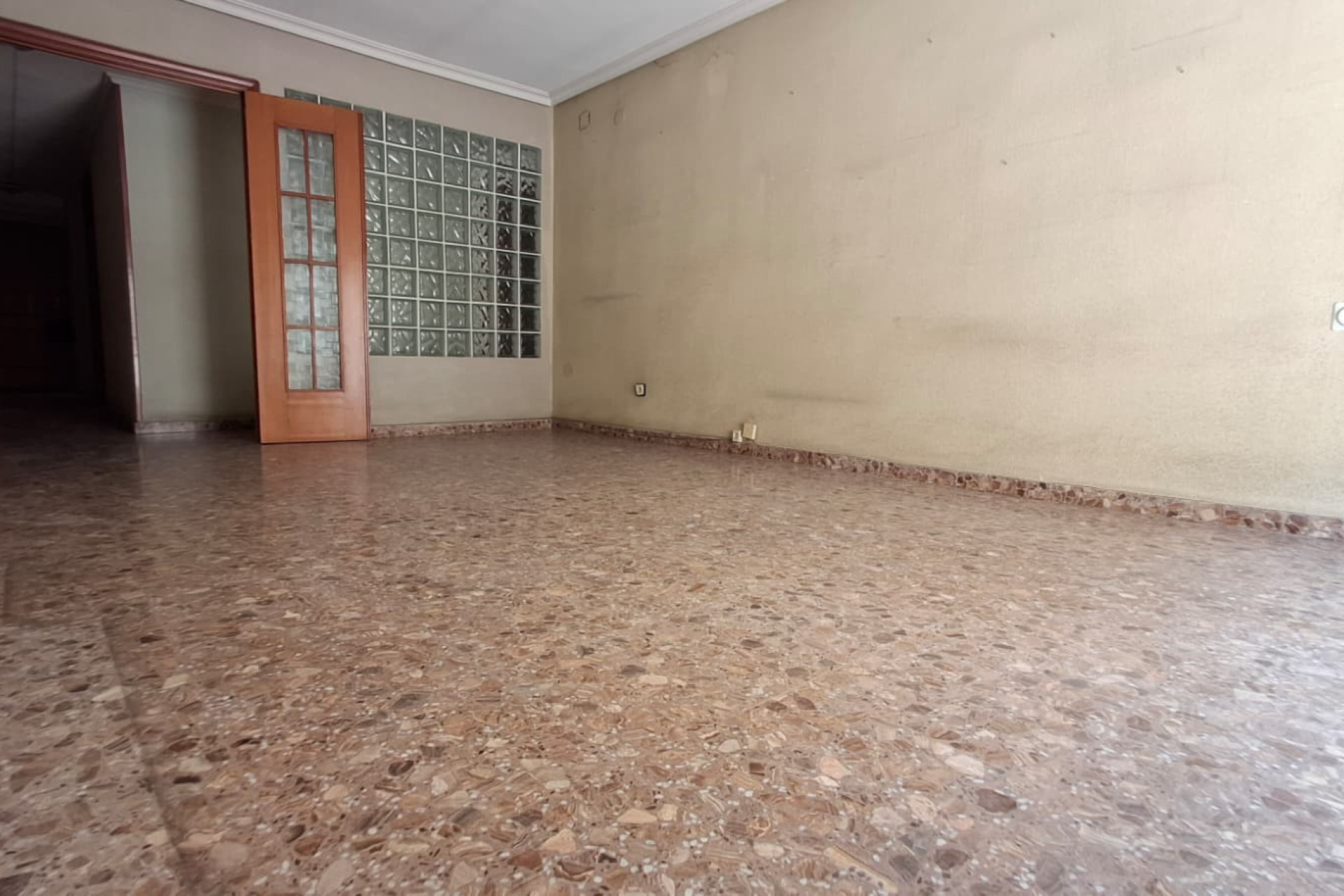 Odsprzedaż - Mieszkanie w bloku - Orihuela - Zona Centro