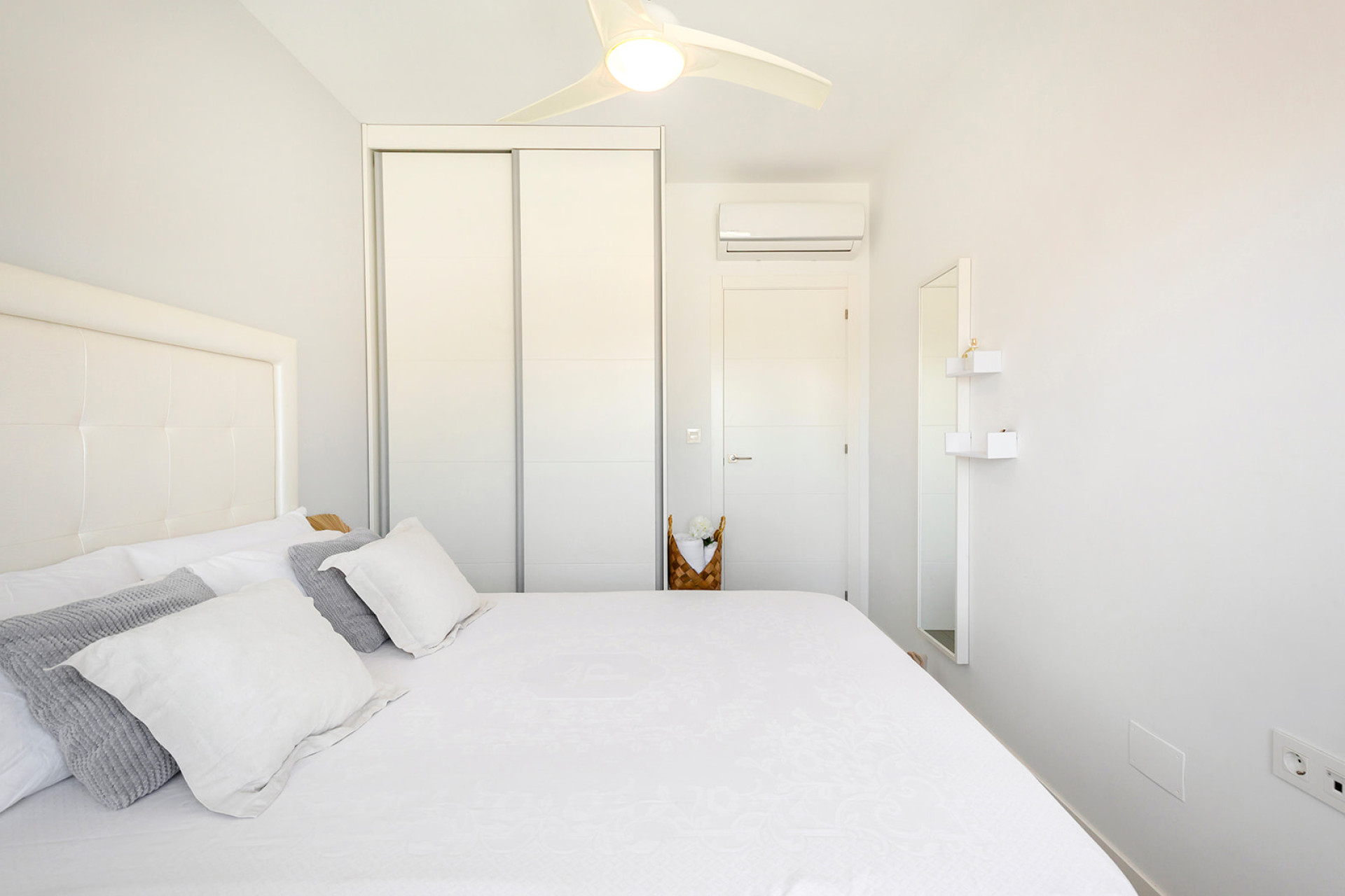 Odsprzedaż - Mieszkanie w bloku - Pilar de la Horadada - Torre De La Horadada