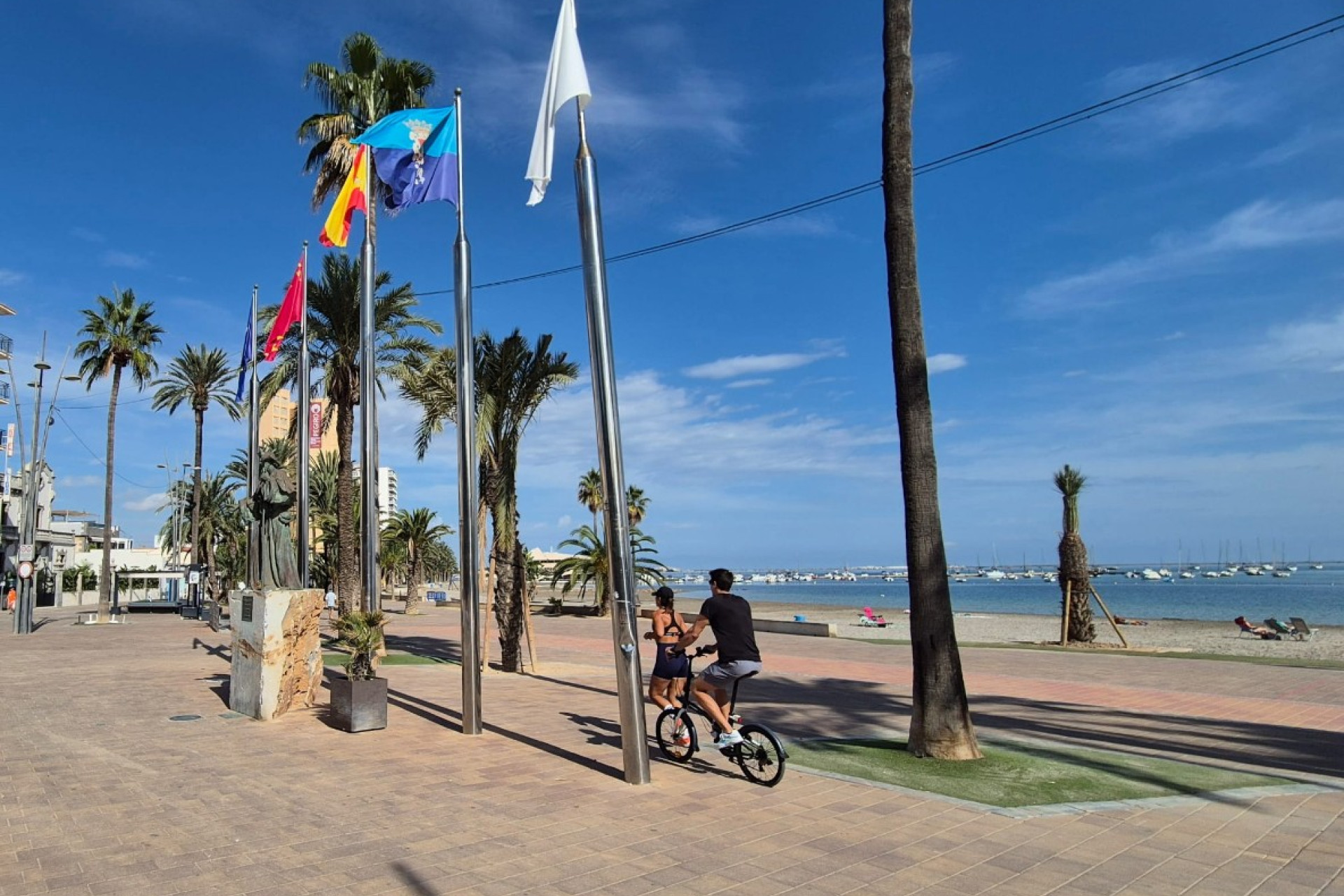 Odsprzedaż - Mieszkanie w bloku - San Javier - Santiago De La Ribera