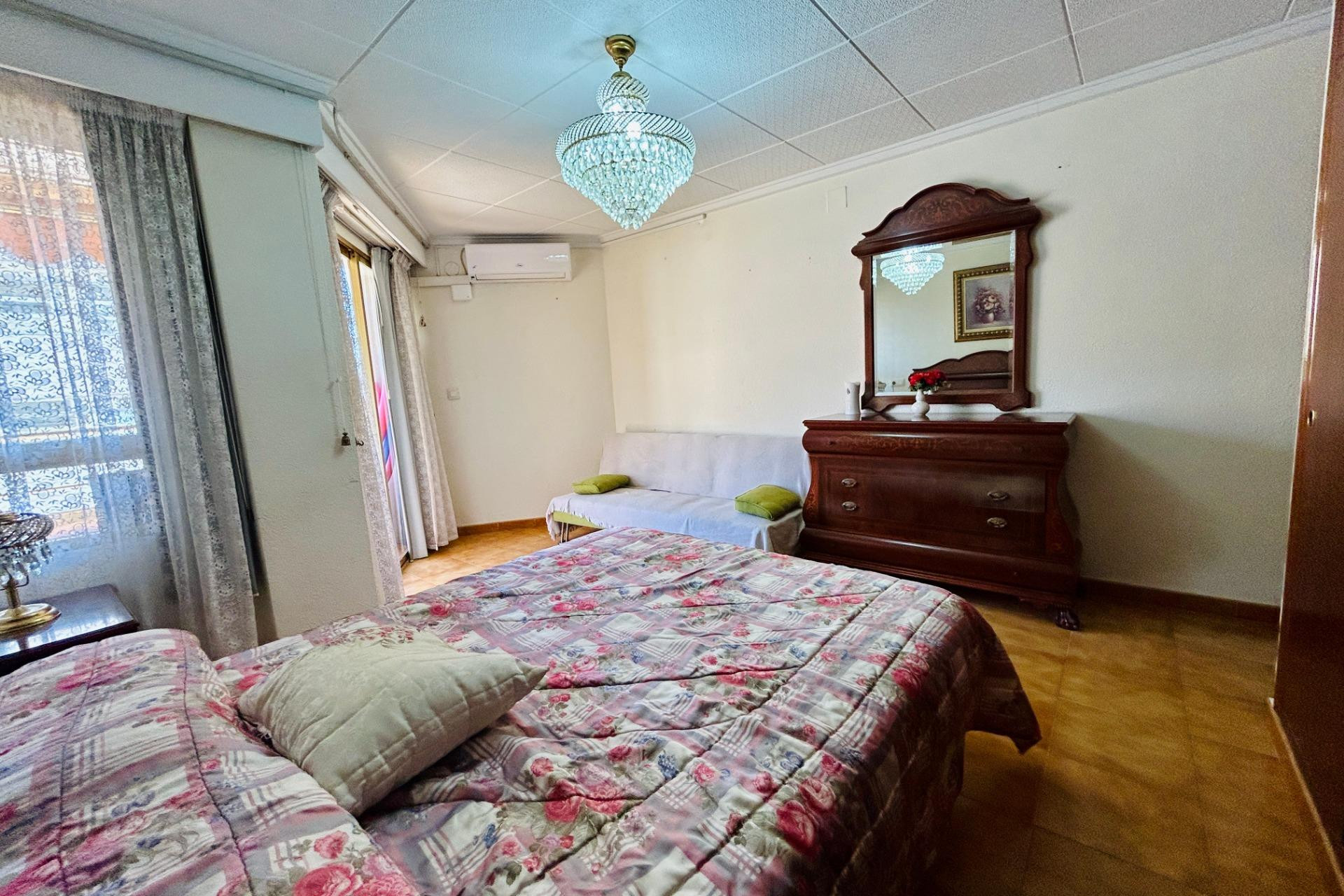 Odsprzedaż - Mieszkanie w bloku - Santa Pola - Puerto