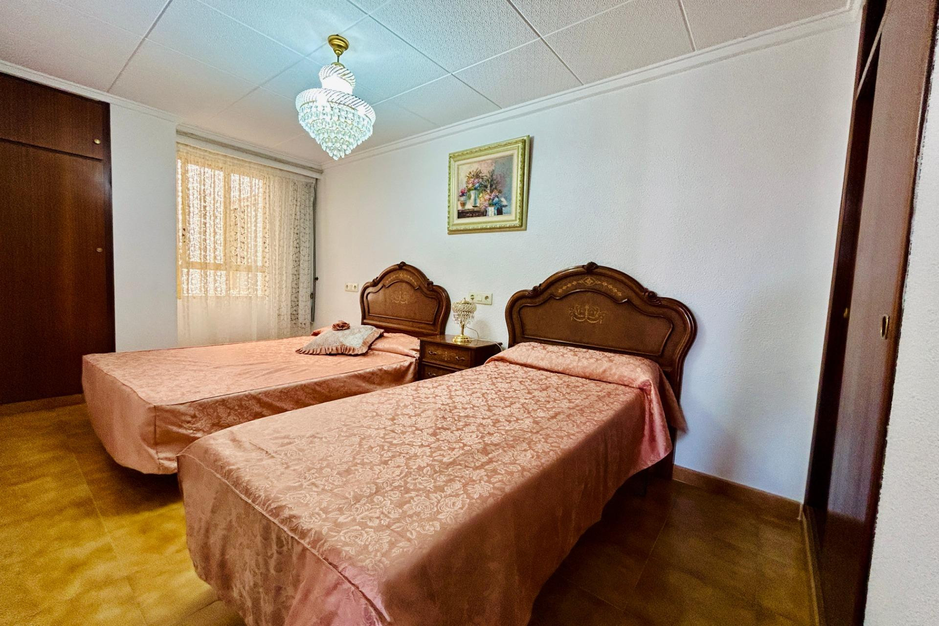 Odsprzedaż - Mieszkanie w bloku - Santa Pola - Puerto