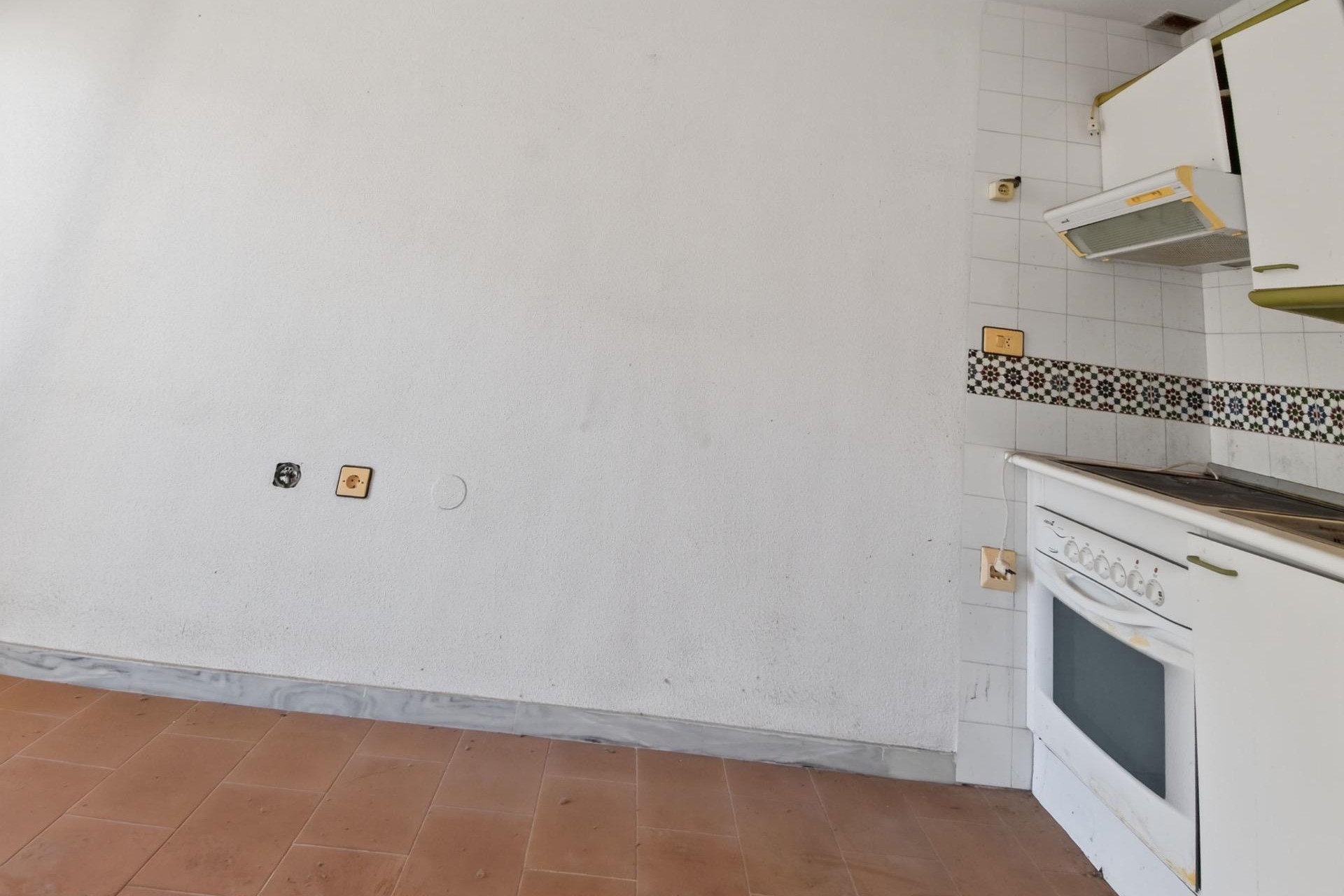 Odsprzedaż - Mieszkanie w bloku - Torrevieja - Calas blanca