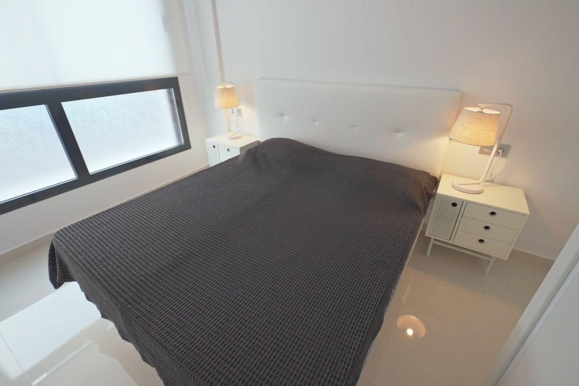 Odsprzedaż - Mieszkanie w bloku - Torrevieja - Center