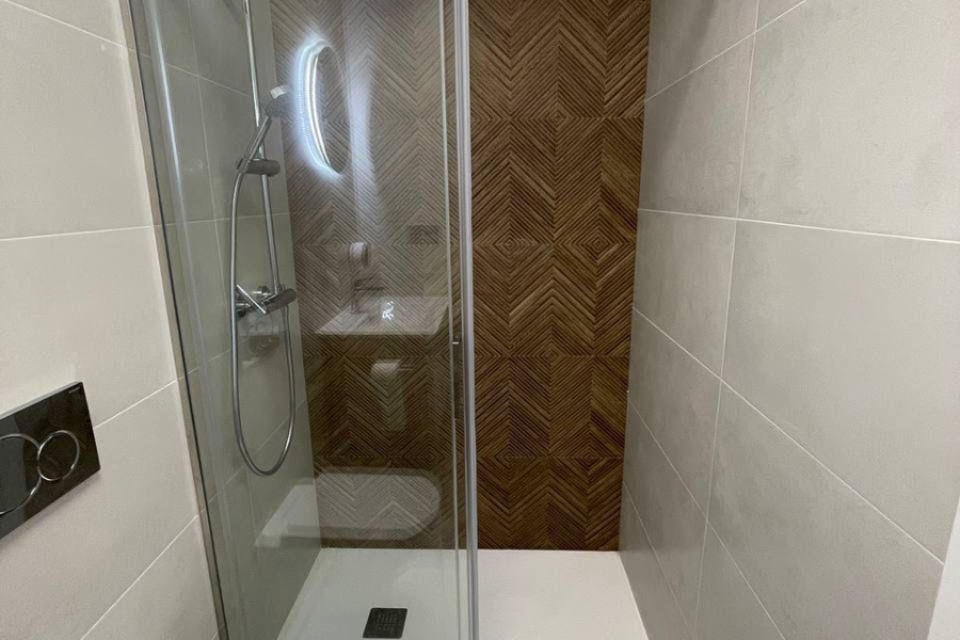 Odsprzedaż - Mieszkanie w bloku - Torrevieja - Center