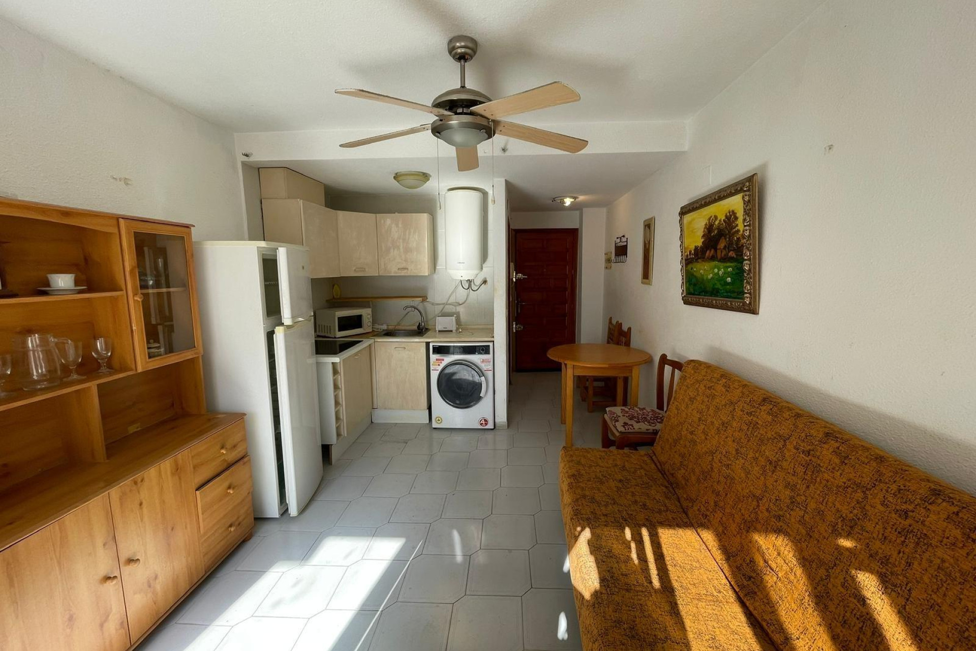 Odsprzedaż - Mieszkanie w bloku - Torrevieja - Centro