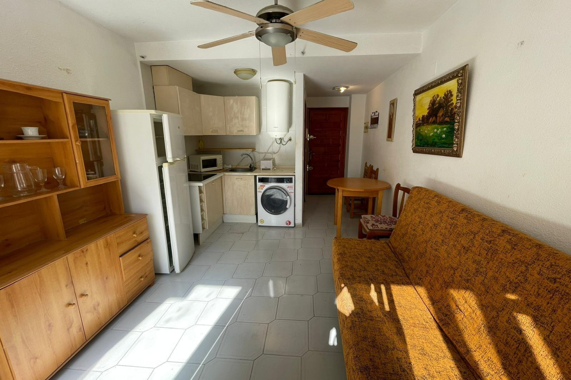 Odsprzedaż - Mieszkanie w bloku - Torrevieja - Centro