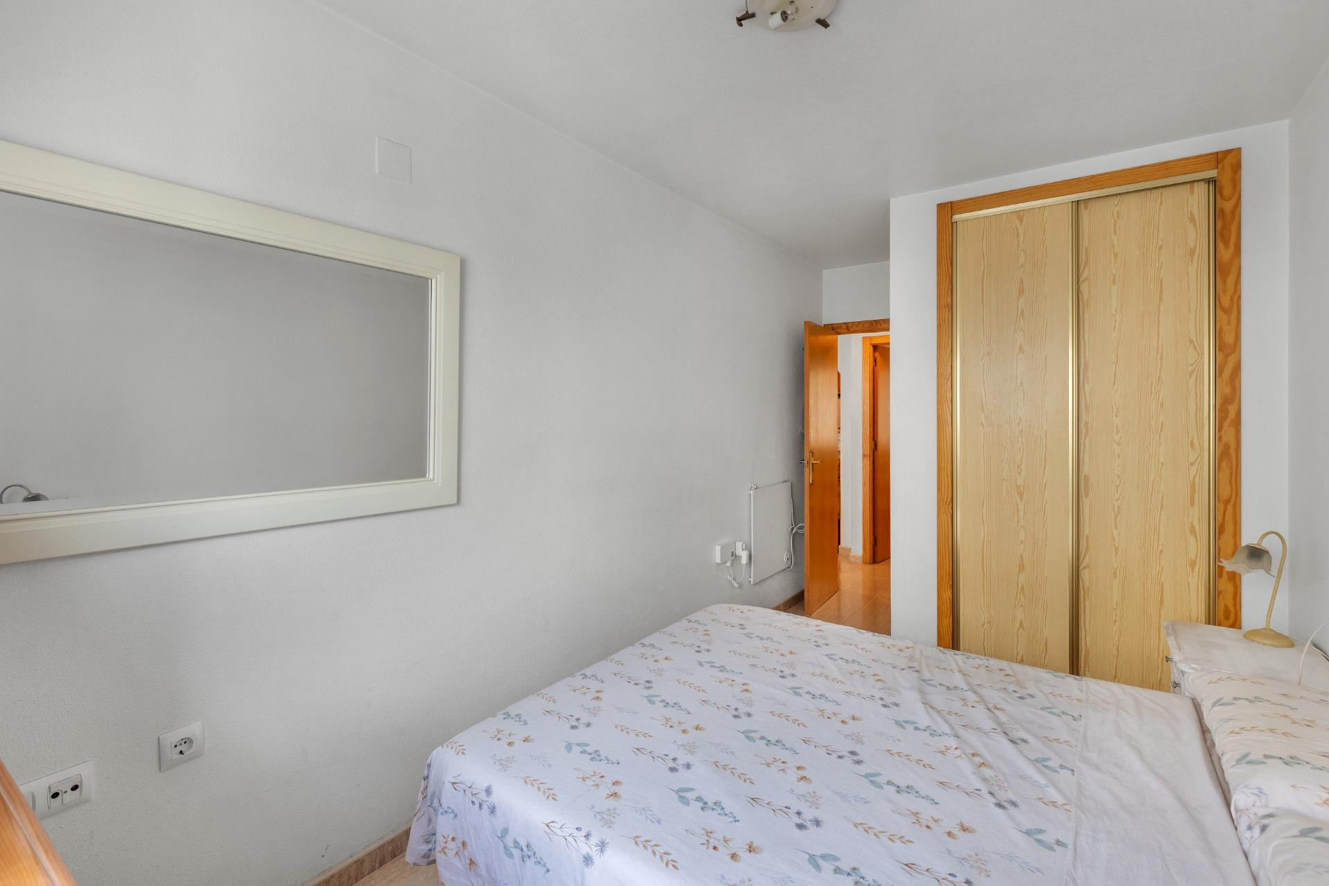 Odsprzedaż - Mieszkanie w bloku - Torrevieja - El Molino