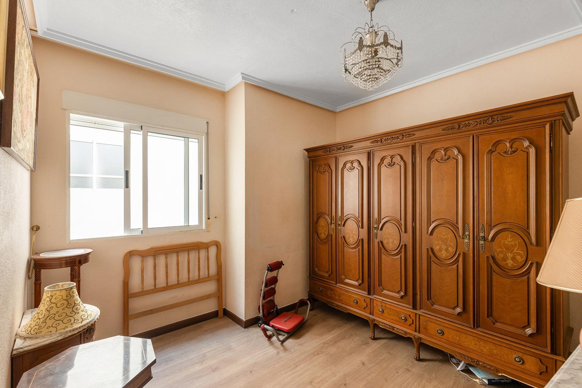 Odsprzedaż - Mieszkanie w bloku - Torrevieja - Estacion de autobuses