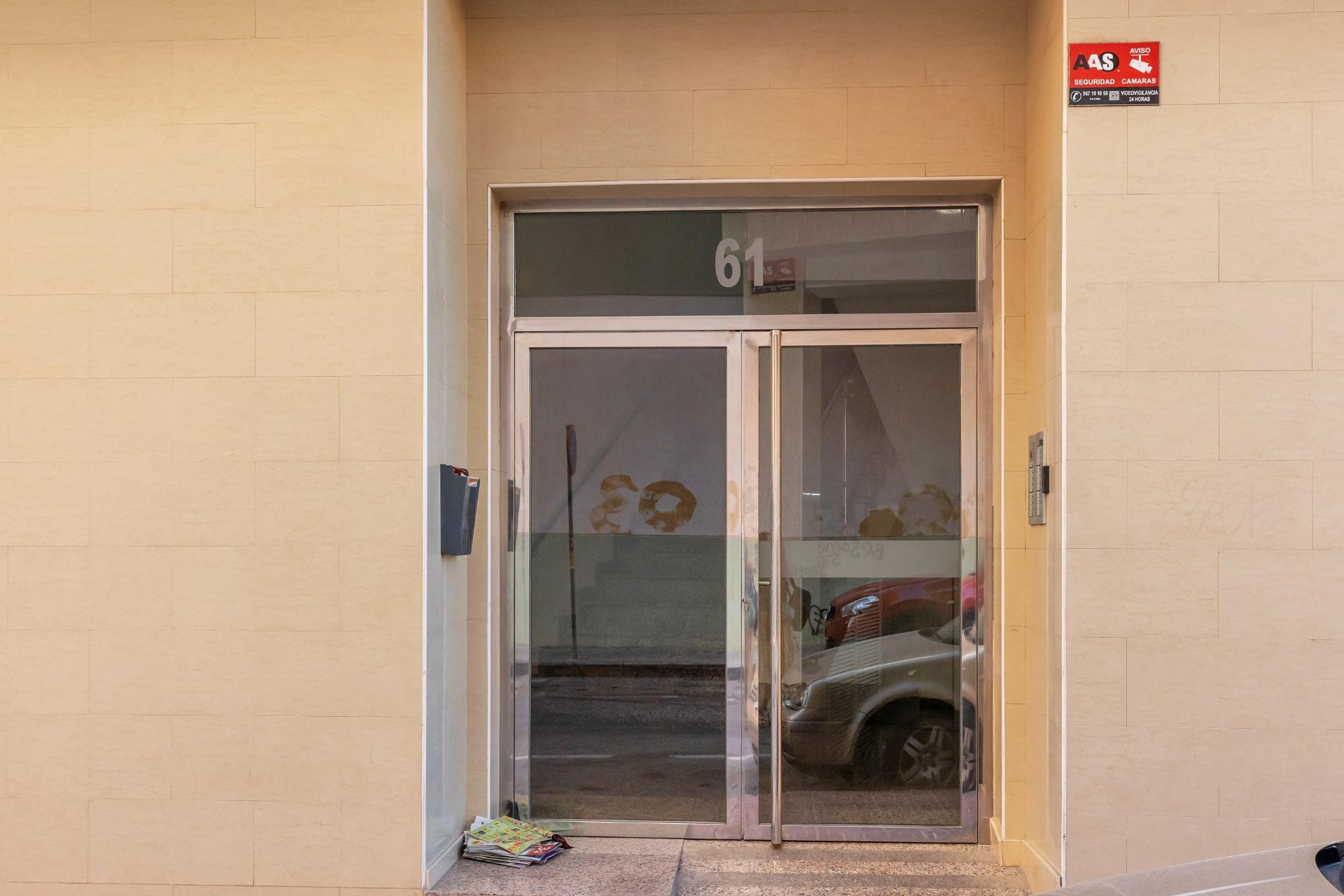 Odsprzedaż - Mieszkanie w bloku - Torrevieja - Habaneras