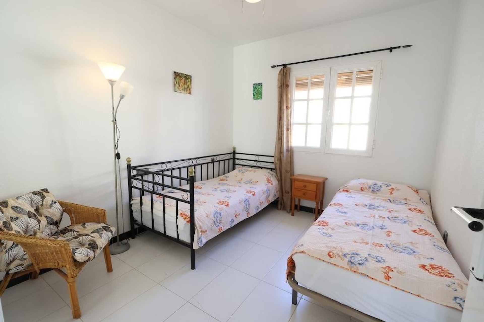 Odsprzedaż - Mieszkanie w bloku - Torrevieja - Los Altos