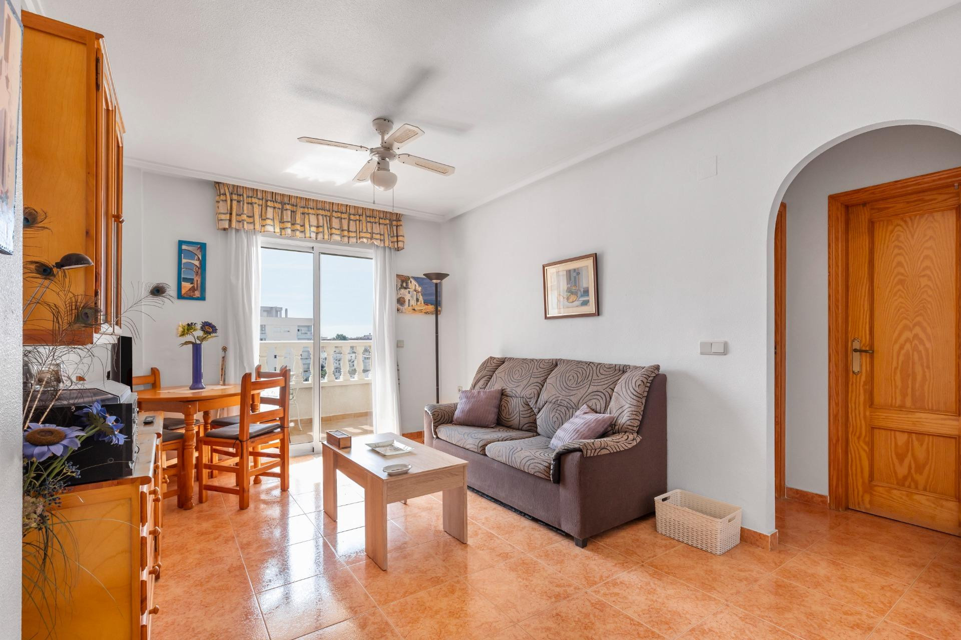 Odsprzedaż - Mieszkanie w bloku - Torrevieja - Nueva Torrevieja