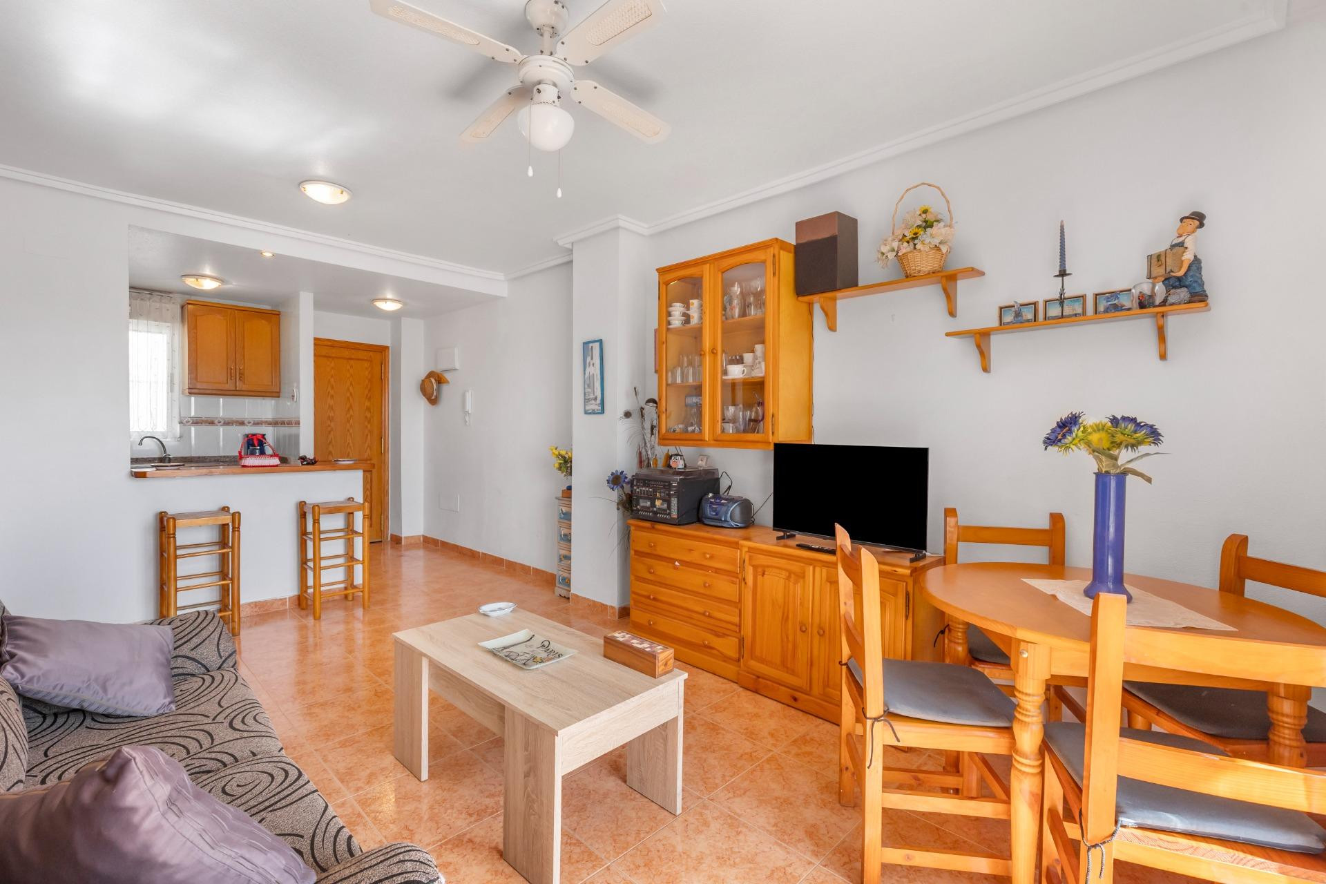 Odsprzedaż - Mieszkanie w bloku - Torrevieja - Nueva Torrevieja