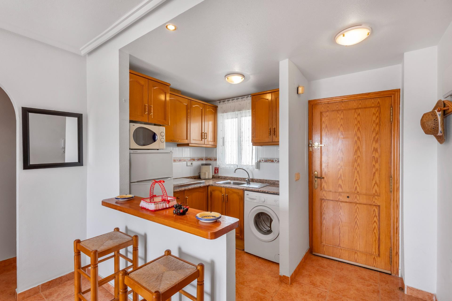 Odsprzedaż - Mieszkanie w bloku - Torrevieja - Nueva Torrevieja