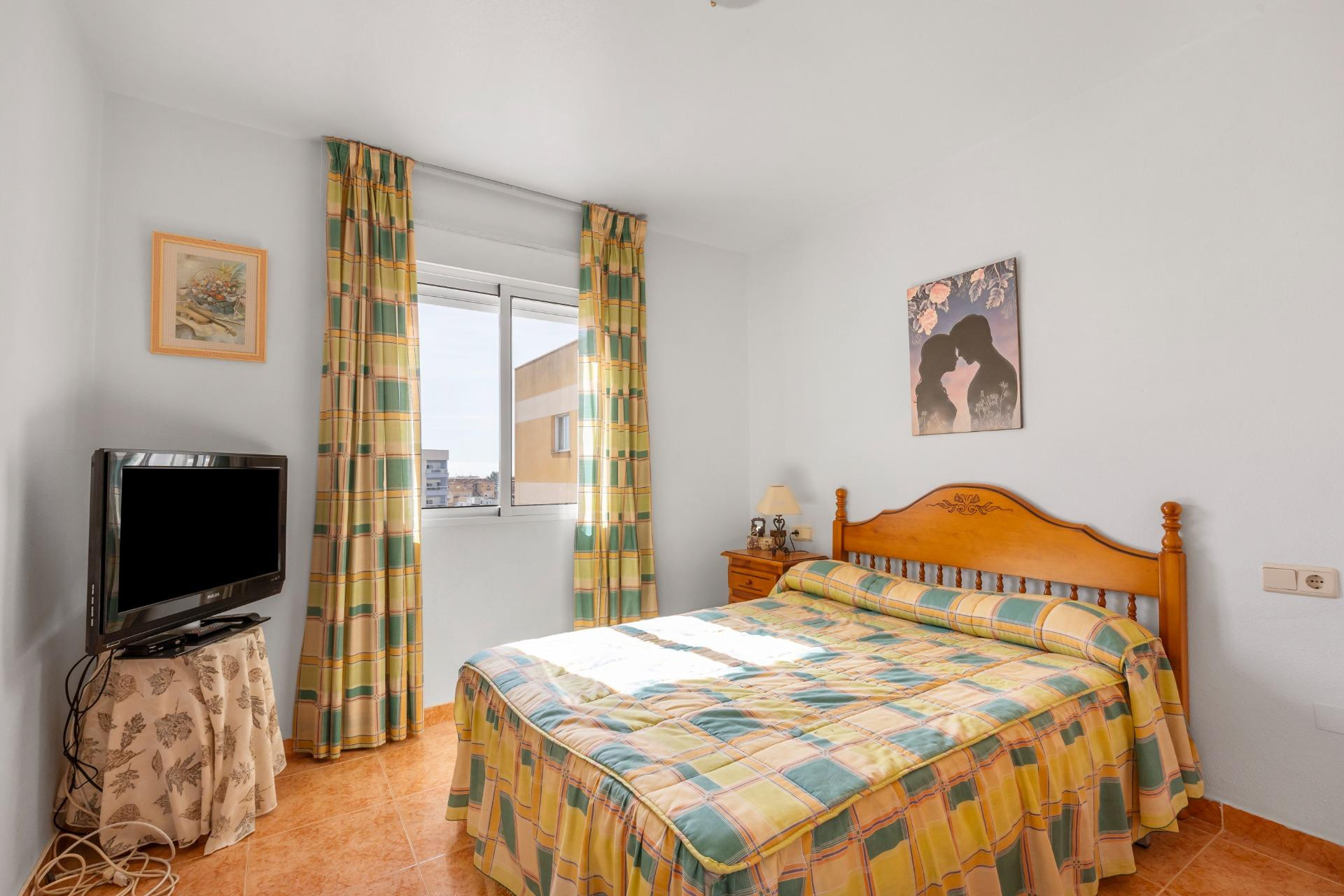 Odsprzedaż - Mieszkanie w bloku - Torrevieja - Nueva Torrevieja