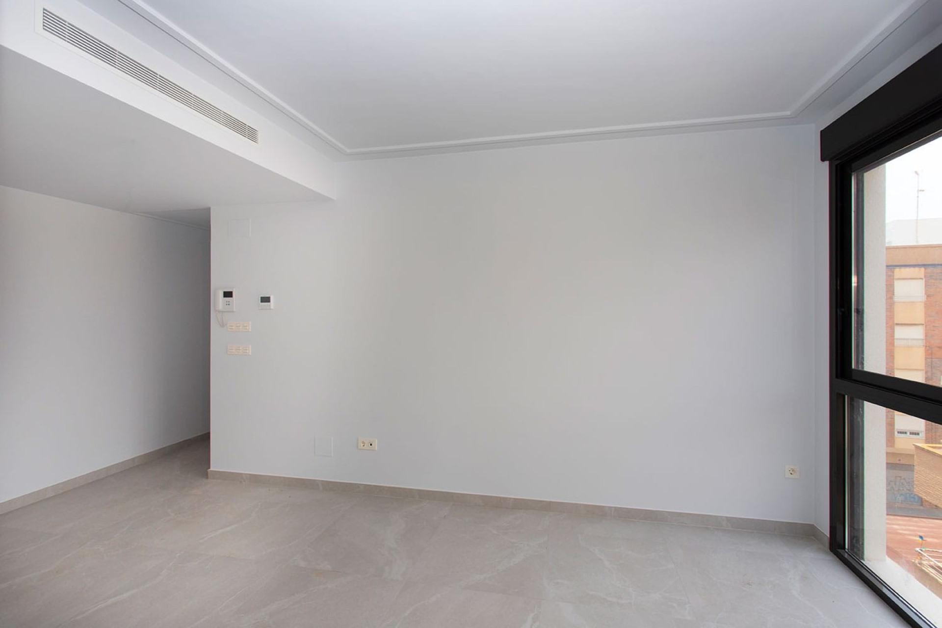 Odsprzedaż - Mieszkanie w bloku - Torrevieja - Playa del Cura