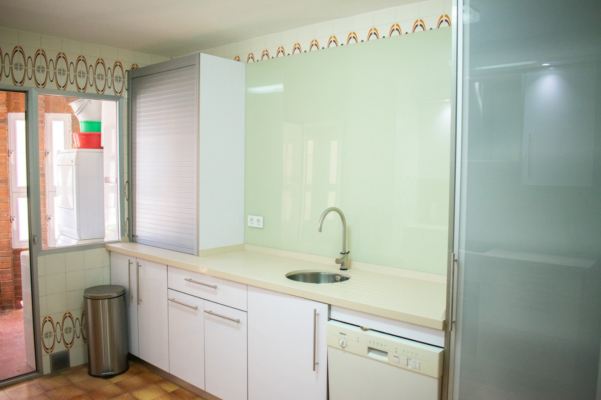 Odsprzedaż - Mieszkanie w bloku - Torrevieja - Playa del Cura