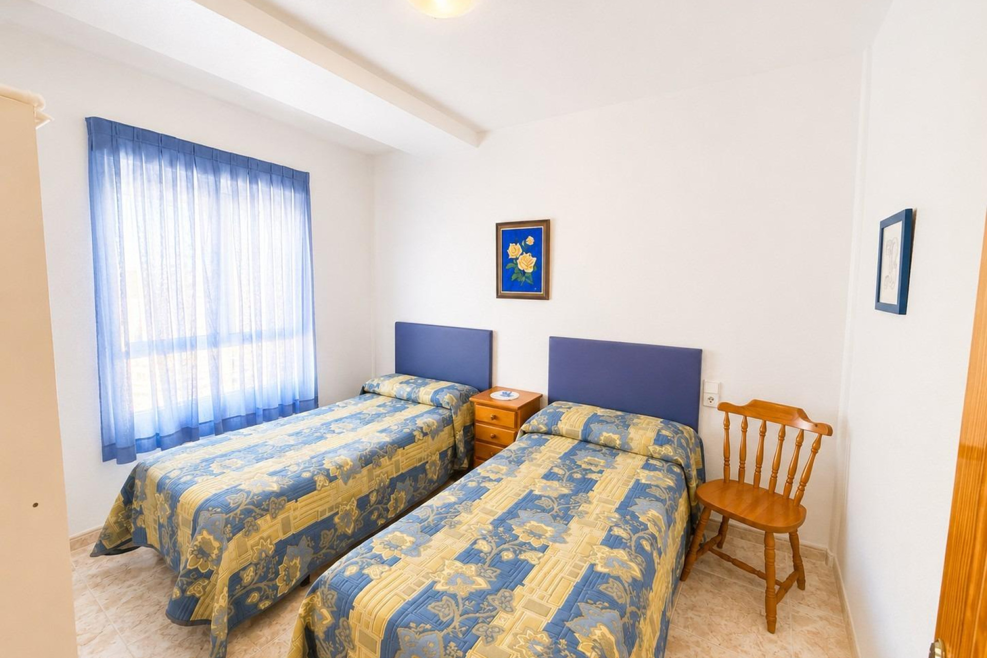 Odsprzedaż - Mieszkanie w bloku - Torrevieja - Playa del Cura
