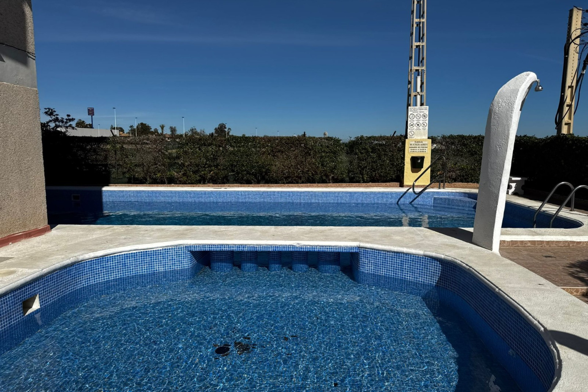 Odsprzedaż - Mieszkanie w bloku - Torrevieja - Punta Prima