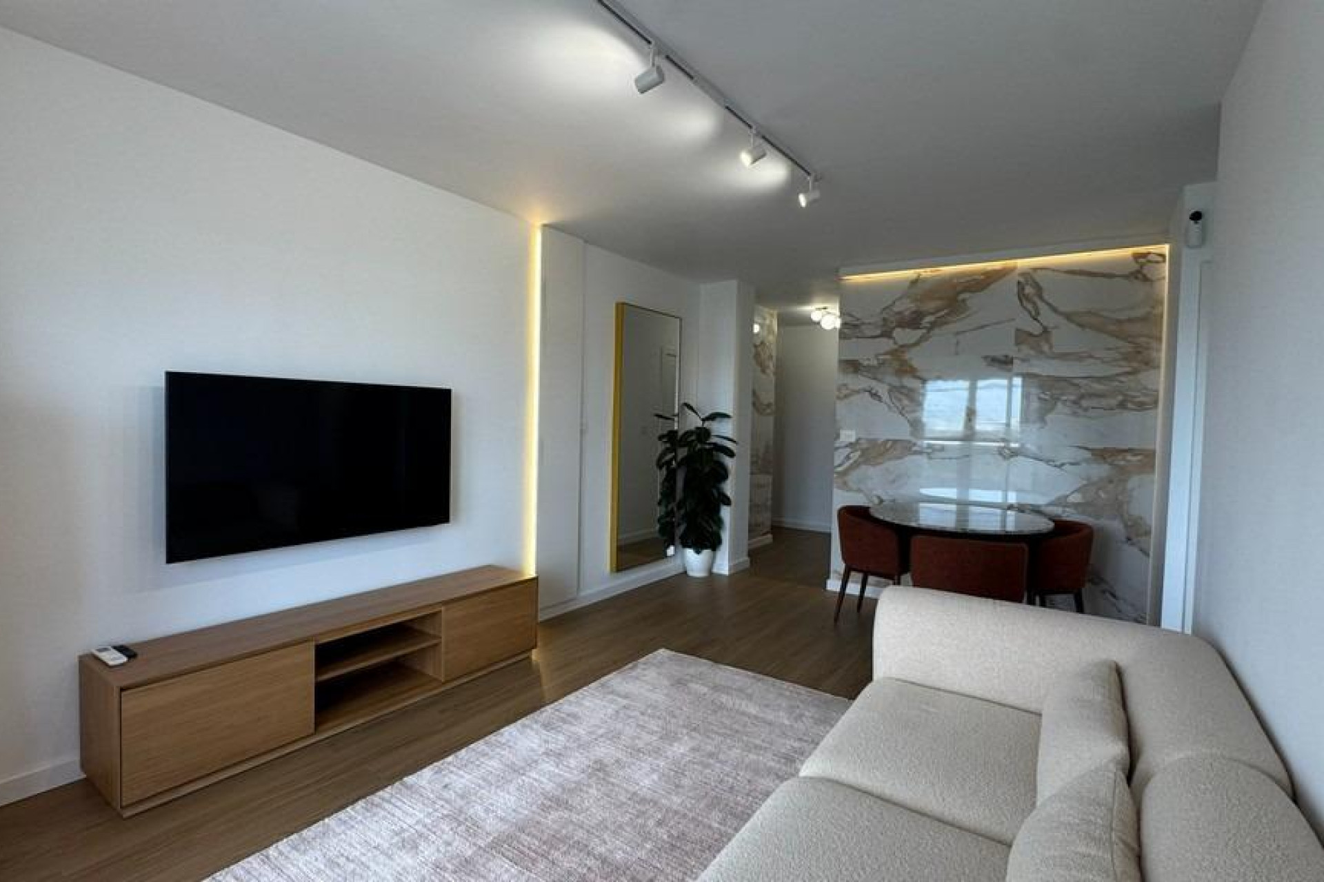 Odsprzedaż - Mieszkanie w bloku - Torrevieja - Punta Prima