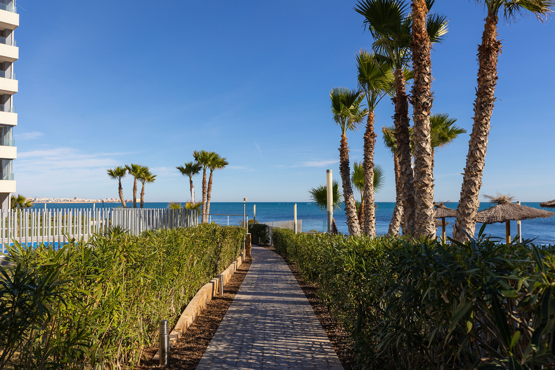 Odsprzedaż - Mieszkanie w bloku - Torrevieja - Punta Prima