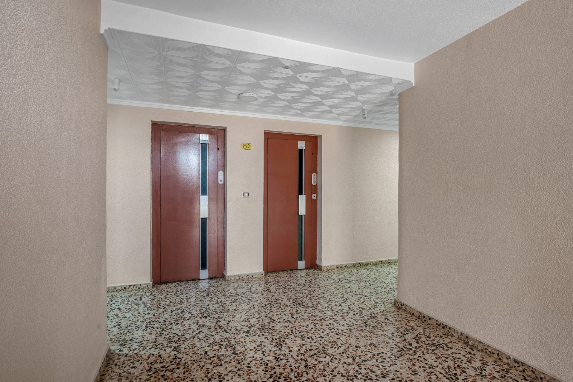 Odsprzedaż - Mieszkanie w bloku - Torrevieja - Punta Prima