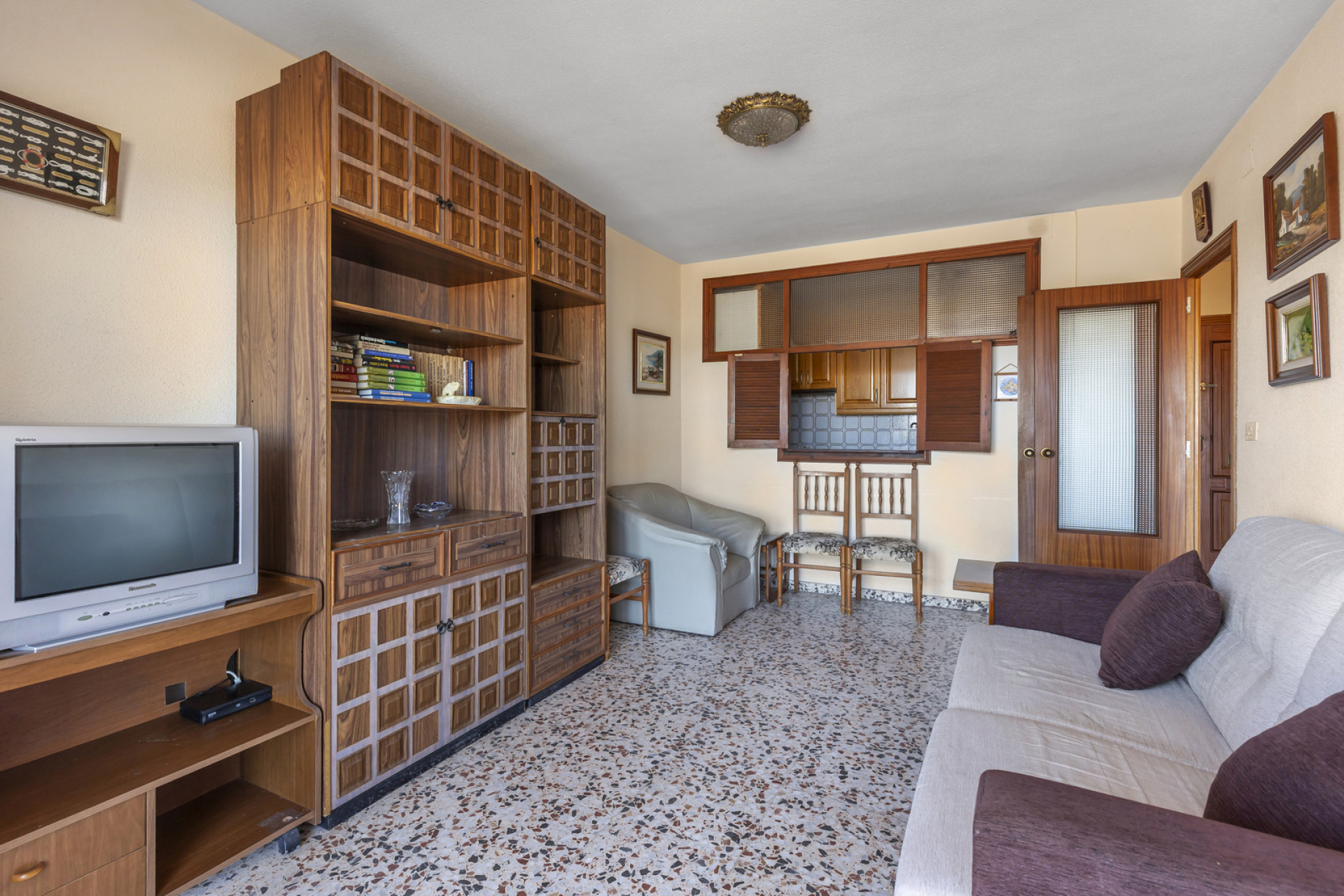 Odsprzedaż - Mieszkanie w bloku - Torrevieja - Rocio del Mar