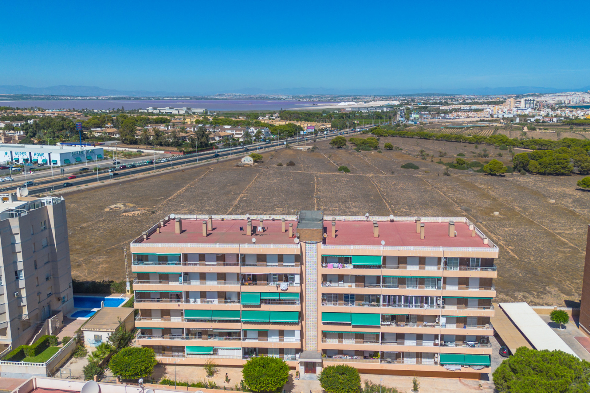 Odsprzedaż - Mieszkanie w bloku - Torrevieja - Rocio del Mar