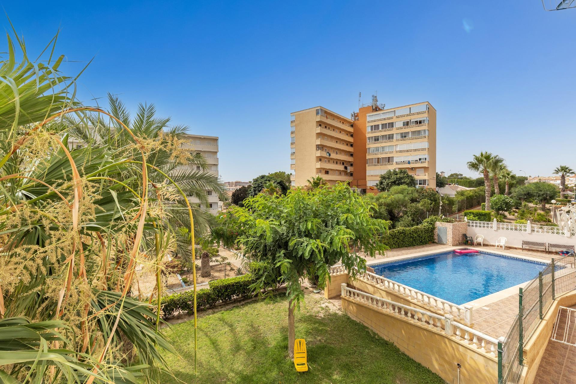 Odsprzedaż - Mieszkanie w bloku - Torrevieja - Torreblanca
